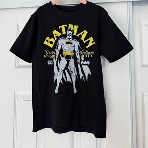 Batman Boys Graphic Tee in Black and Yellow Size S 6/7